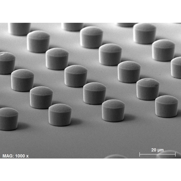 k-pro_goodpic_10um posts, Cu, 70d, 1KX, 2.jpg